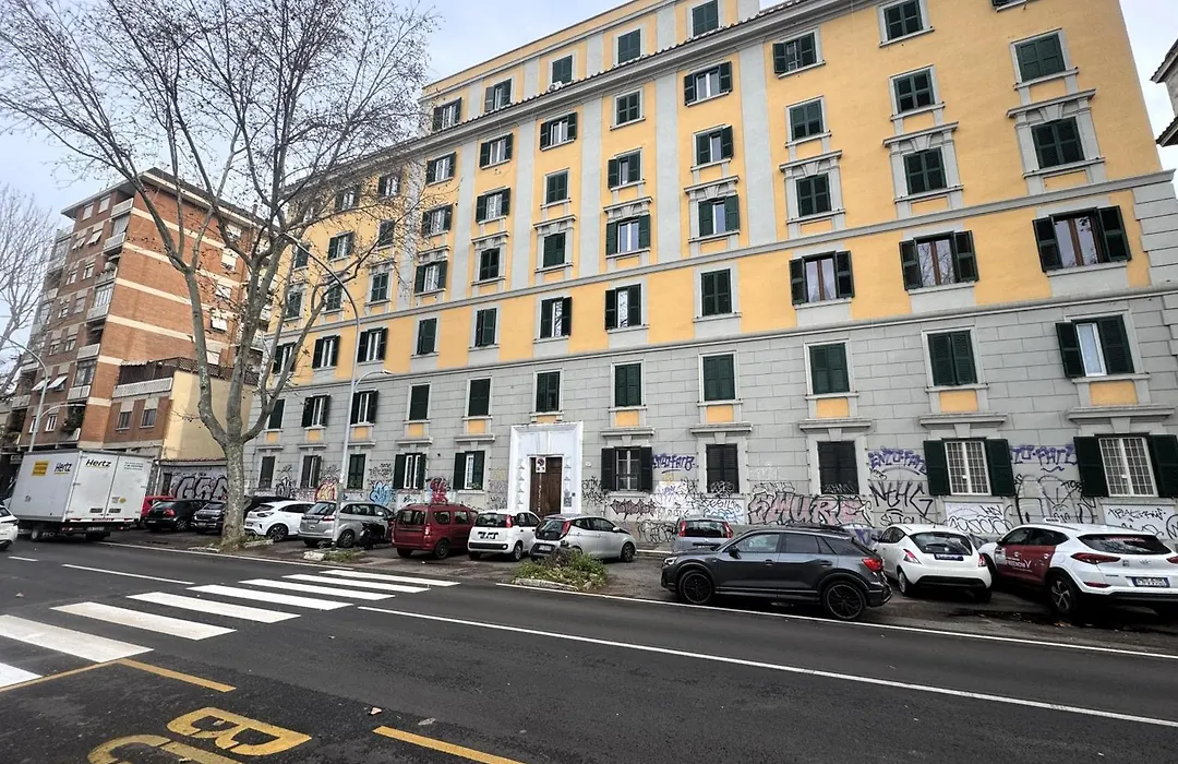 Rome Ostiense Apartment-1